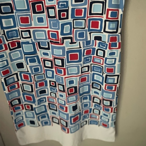 J. McLaughlin Geometric Shift Dress Size Medium - Picture 8 of 8